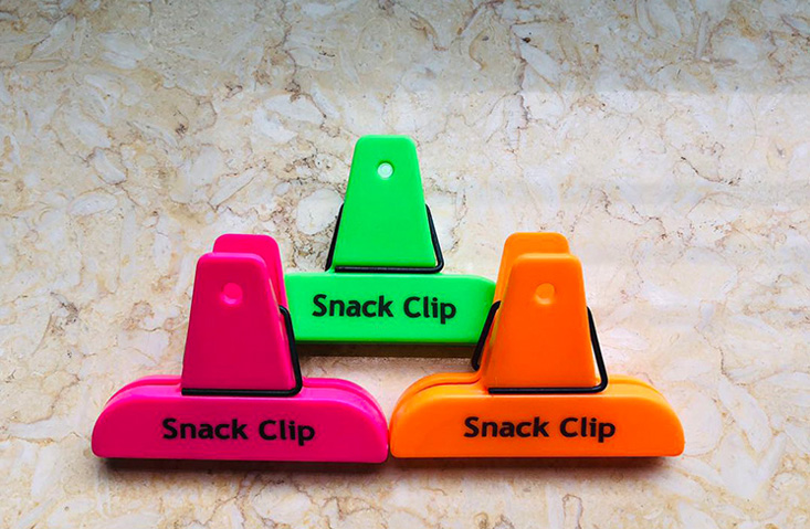 Plastic Outdoor Snack Clip