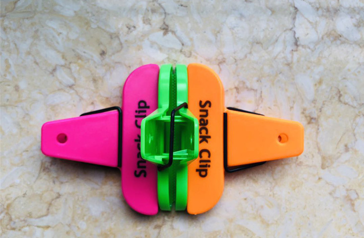 Plastic Outdoor Snack Clip